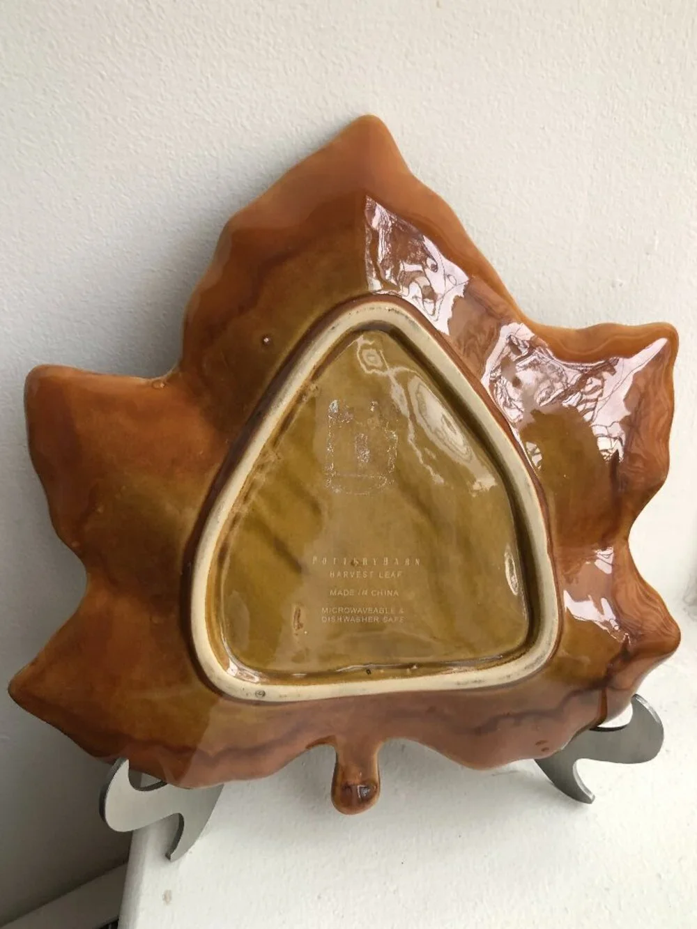 POTTERY BARN Harvest Seasonal Brown Leaf Dinner Salad Plates & Bowl - Set of 3